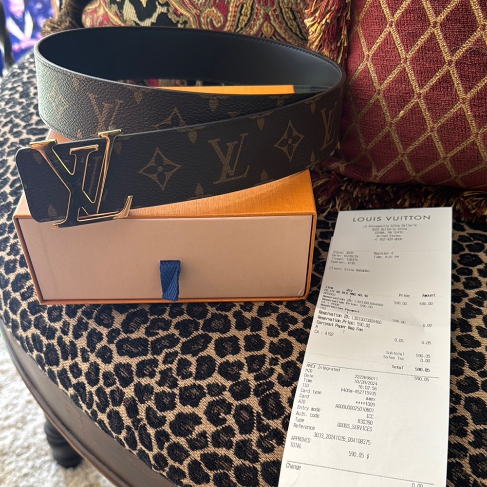 NWB - Louis Vuitton Black and Brown Monogram Belt